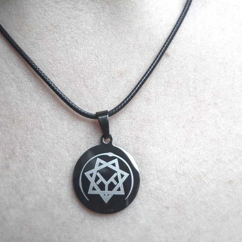 Eclipse necklace (black color)